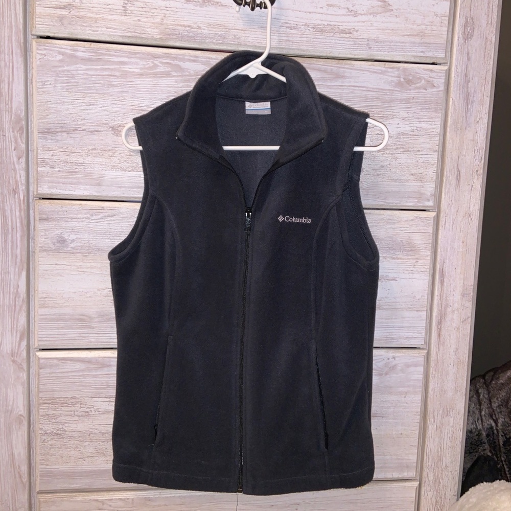 Columbia Vest